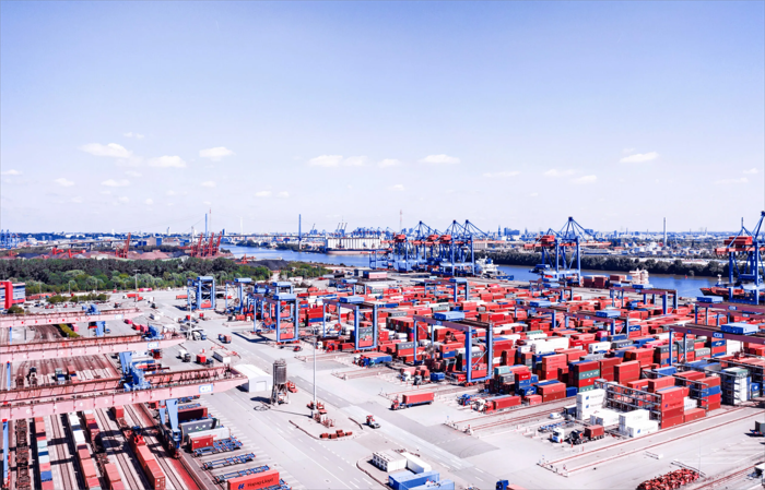 HHLA Hamburg boards greenlight MSC investment