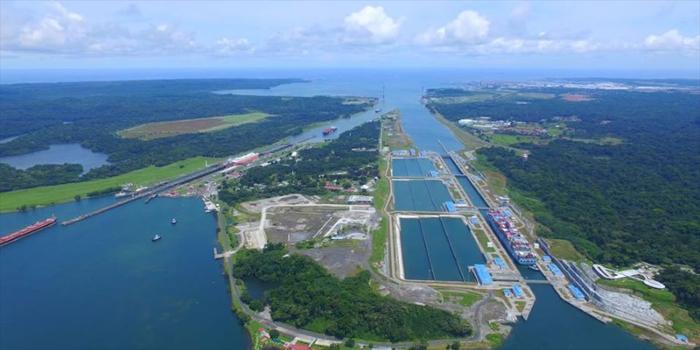 Box ship transits through Panama Canal hold steady, despite drought limits